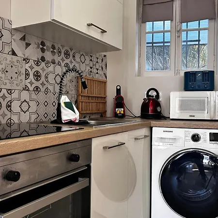 1-bedroom 5 Minutes From The Congress Center * Cannes