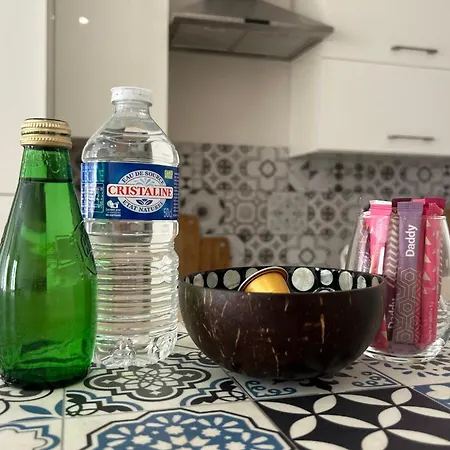 2-Bedroom Apt 5 Minutes From The Congress Center 公寓